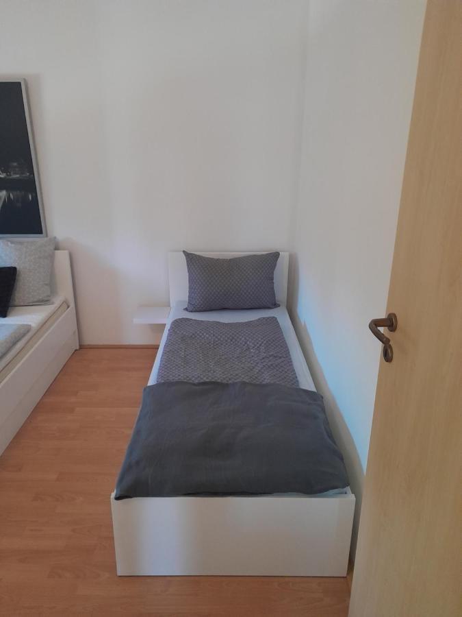 Caliente Apartments Vir A Bagian luar foto